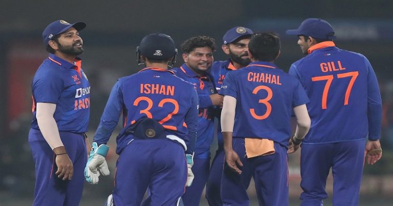 IND vs NZ: कप्तान रोहित शर्मा के इस एक फैसले से भारत को मिली एतिहासिक जीत, न्यूजीलैंड का वनडे सीरीज में सूपड़ा साफ