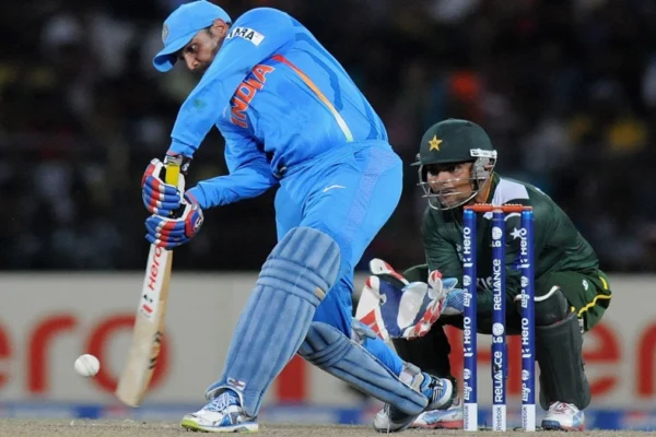 सहवाग की तरह करता चौके-छक्कों की बारिश, अकेले दम पर जिताने की रखता क्षमता—फिर भी कोच गंभीर कर रहे नजरअंदाज